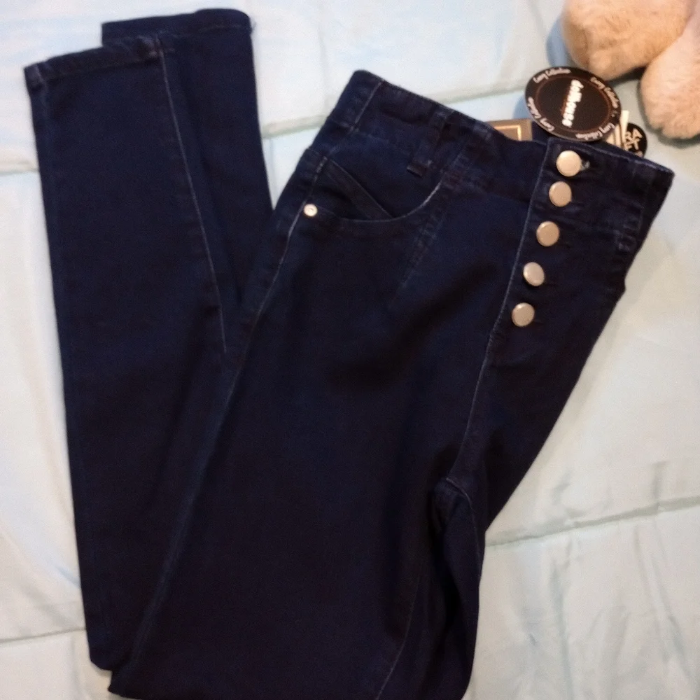 NWT Dollhouse High Rise Skinny Jeans with Button Detail - Picture 5 of 7